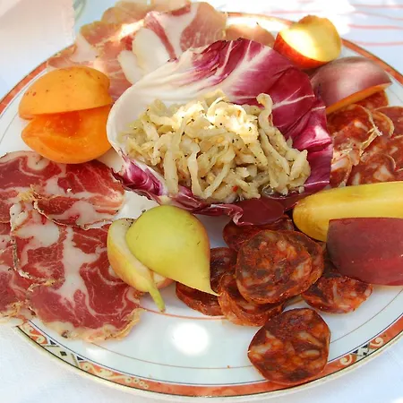 Rifugio Casello Margherita 酒店 3*